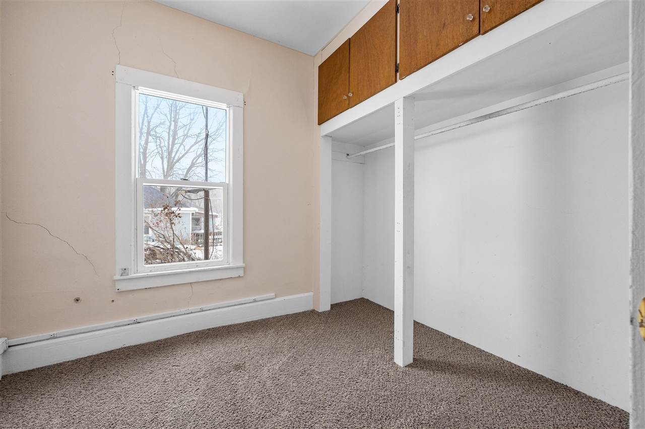 4177 Dane Road Southwest Iowa City, IA 52240 - Photo 9 of 21 Gallery Image 9