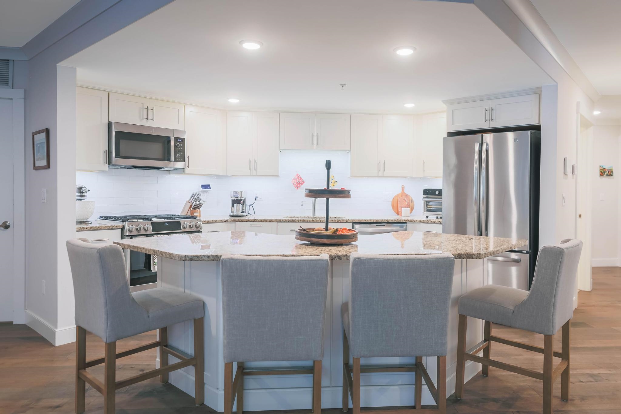 2075 Lafayette Road, Unit A18 Portsmouth, NH 03801 - Photo 3 of 29