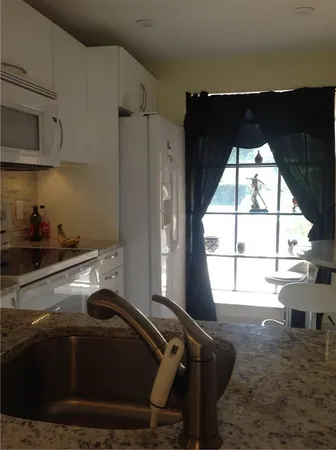 $2,500 | 2265 Southwest 15th Street, Unit 165, Deerfield Beach, FL 33442