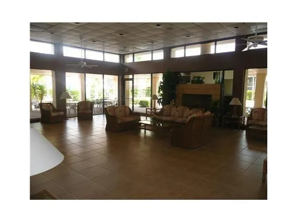 $2,500 | 2265 Southwest 15th Street, Unit 165, Deerfield Beach, FL 33442