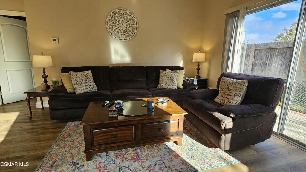 14640 Marymount Street Moorpark, CA 93021 - Photo 11 of 33