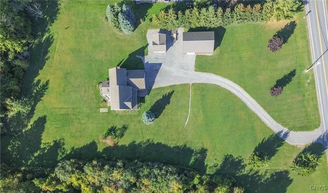 $499,900 | 25814 Middle Road, Watertown Town, NY 13601