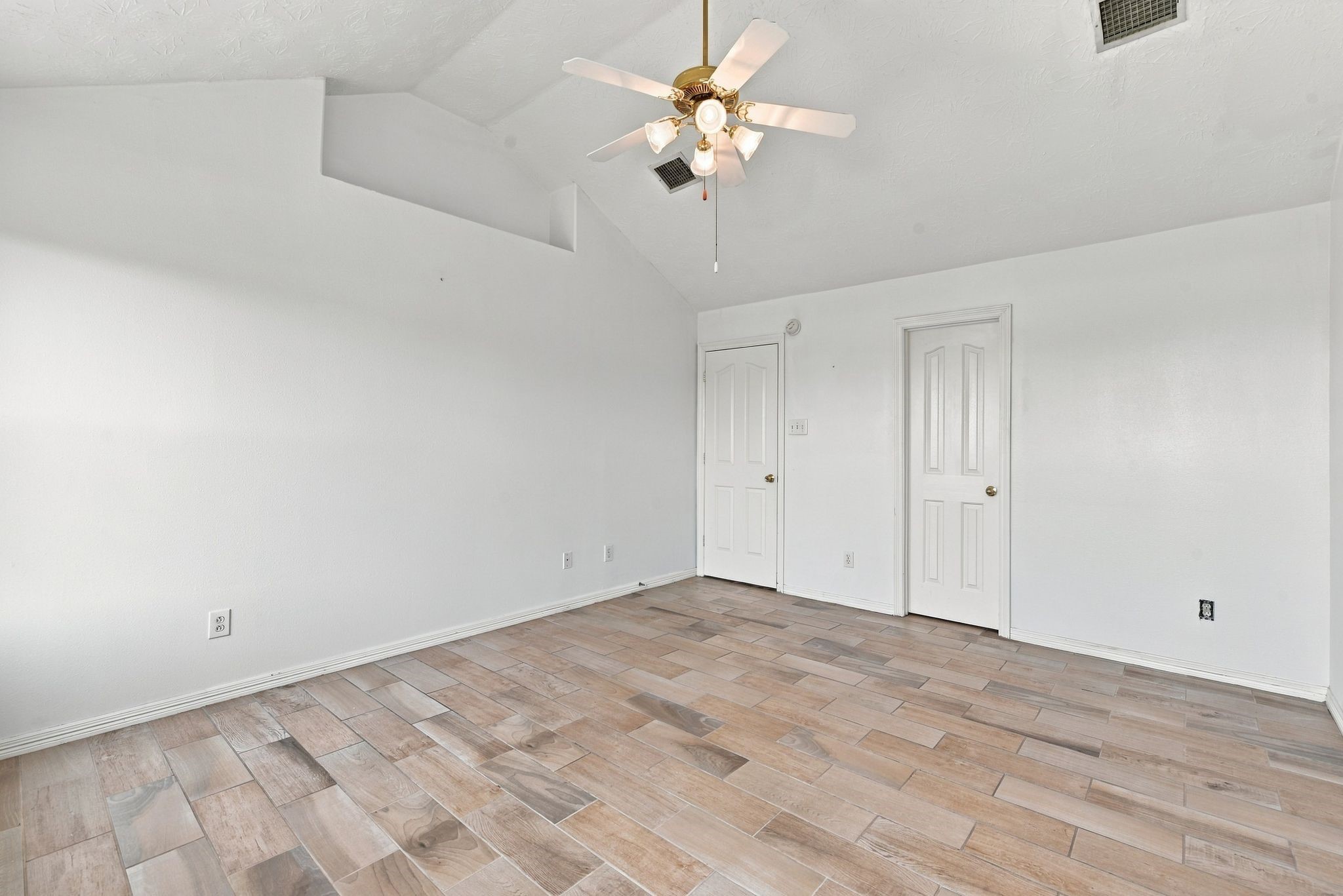 24007 Floragate Drive Spring, TX 77373 - Photo 26 of 45 Gallery Image 26