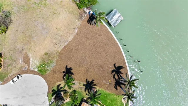 $2,190,000 | 159 Tahiti Street, Naples, FL 34113