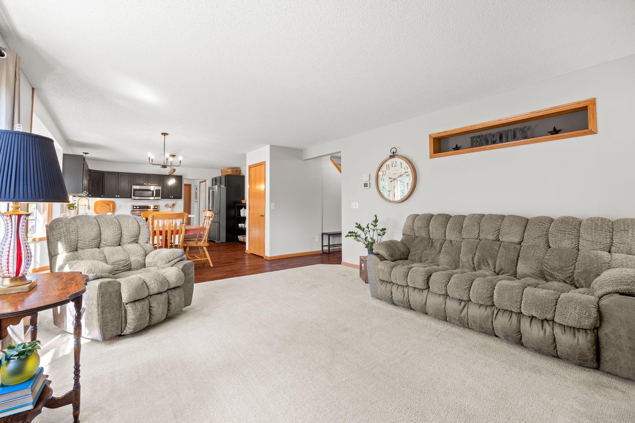 2211 Saddlebrook Road Buffalo, MN 55313 - Photo 9 of 39 Gallery Image 9