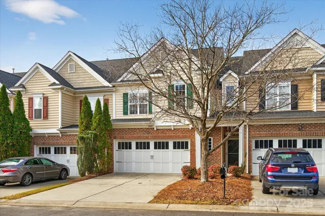 $459,900 | 11008 Burnt Leather Lane, Charlotte, NC 28277