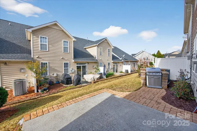 $459,900 | 11008 Burnt Leather Lane, Charlotte, NC 28277