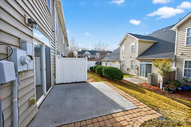 $459,900 | 11008 Burnt Leather Lane, Charlotte, NC 28277