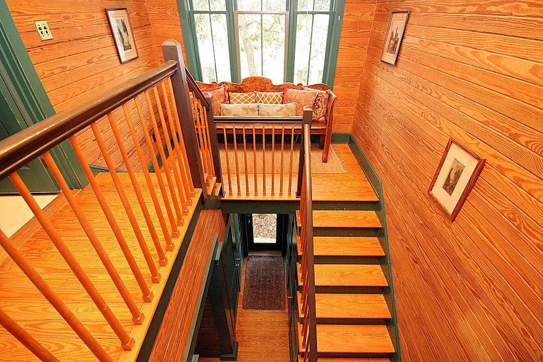 147 Grayton Street Santa Rosa Beach, FL 32459 - Photo 16 of 52 a view of an entryway