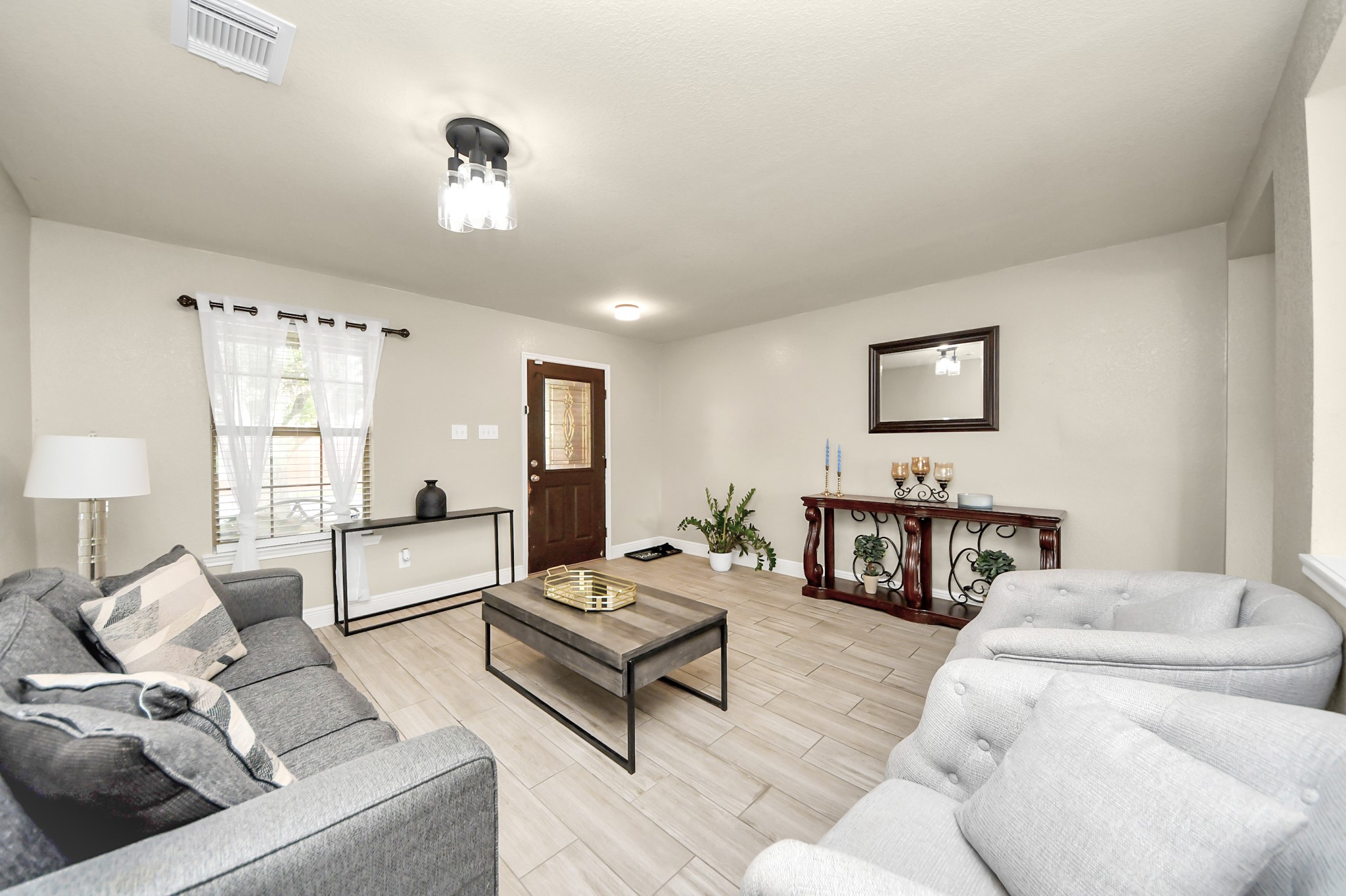 13915 Prosperity Ridge Drive Houston, TX 77048 - Photo 5 of 41