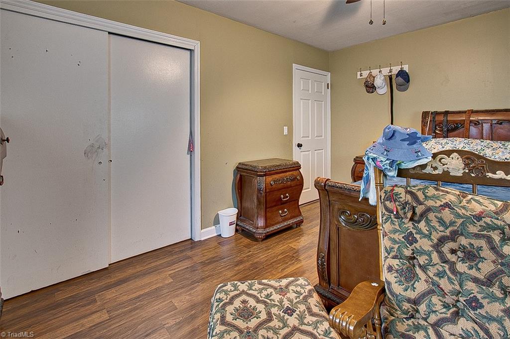 142 Emmanuel Church Road Asheboro, NC 27205 - Photo 19 of 34 3rd Bedroom