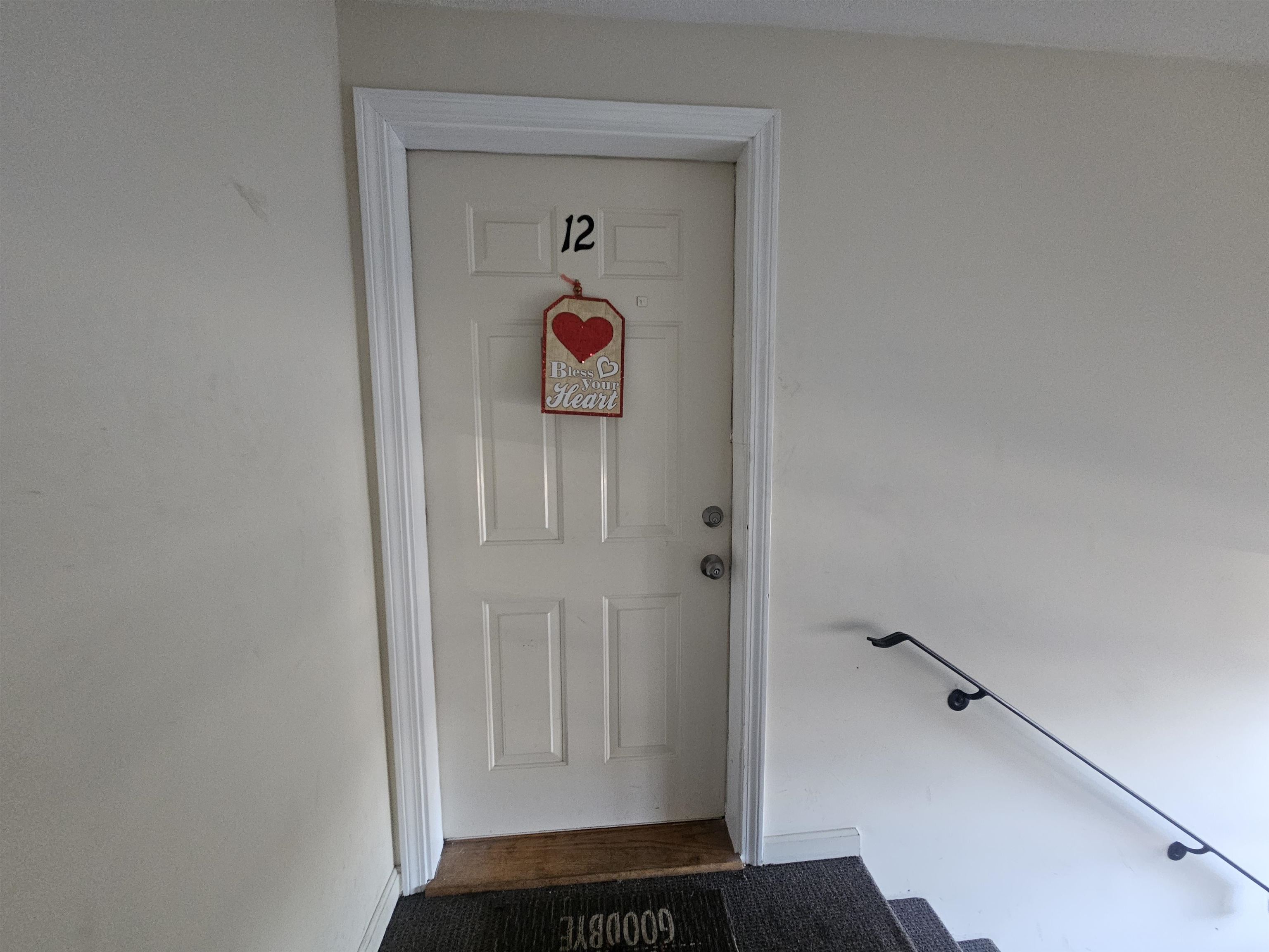 200 Circle Road, Unit 12 Manchester, NH 03103 - Photo 3 of 16
