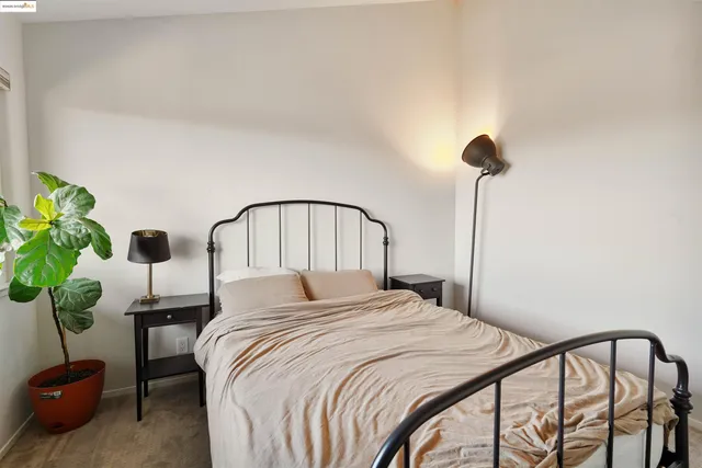 $700,000 | 407 Vista Heights Road, El Cerrito, CA 94530