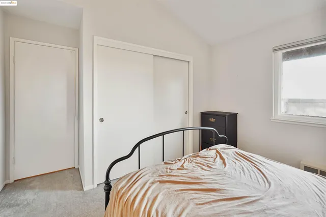 $700,000 | 407 Vista Heights Road, El Cerrito, CA 94530