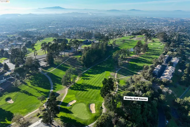 $700,000 | 407 Vista Heights Road, El Cerrito, CA 94530