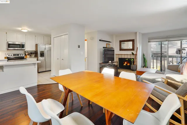 $700,000 | 407 Vista Heights Road, El Cerrito, CA 94530