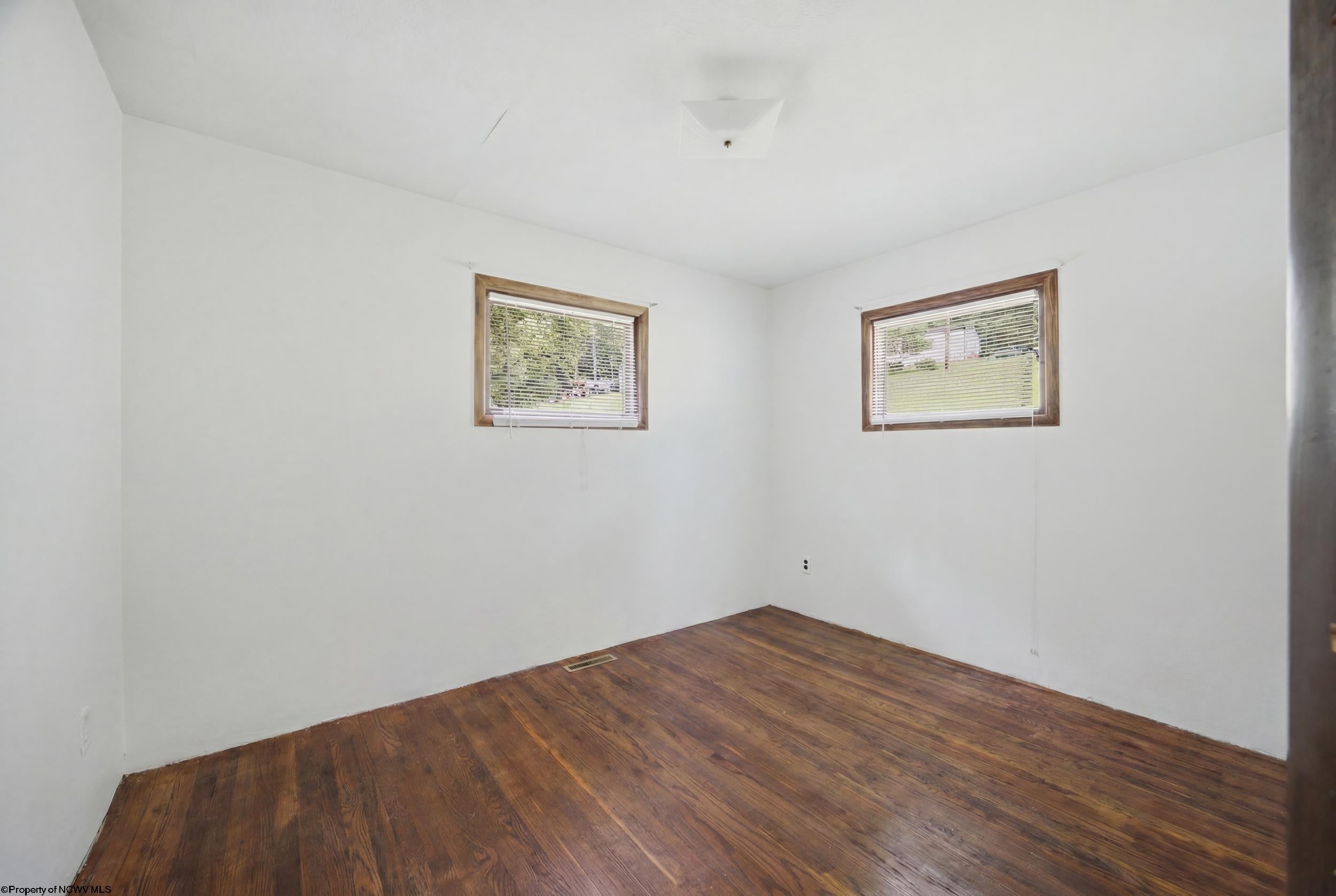 635 Boyce Road Grafton, WV 26354 - Photo 12 of 27 Gallery Image 12