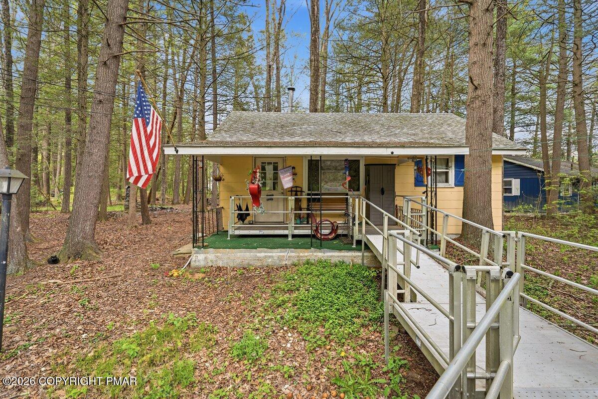 648 Burger Hollow Road Kunkletown, PA 18058 - Photo 2 of 32 HomeView_Media-648_Burger_Hollow_Rd 2