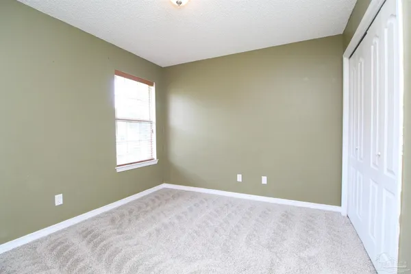 $2,175 | 6462 Sarasota Street, Pensacola, FL 32526