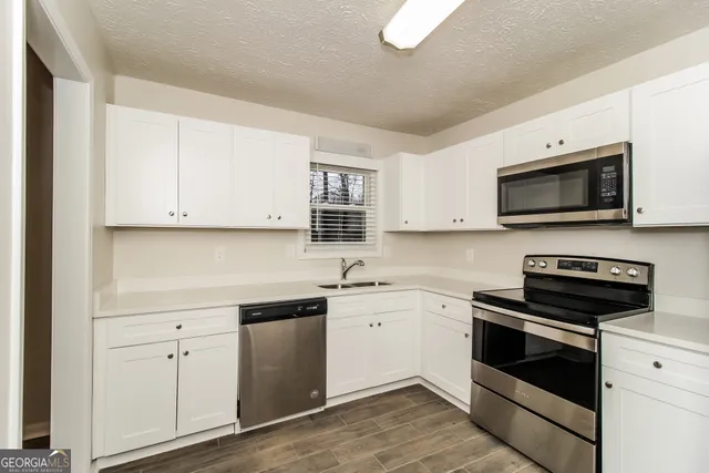 $2,030 | 3584 Marshall Court, Douglasville, GA 30135