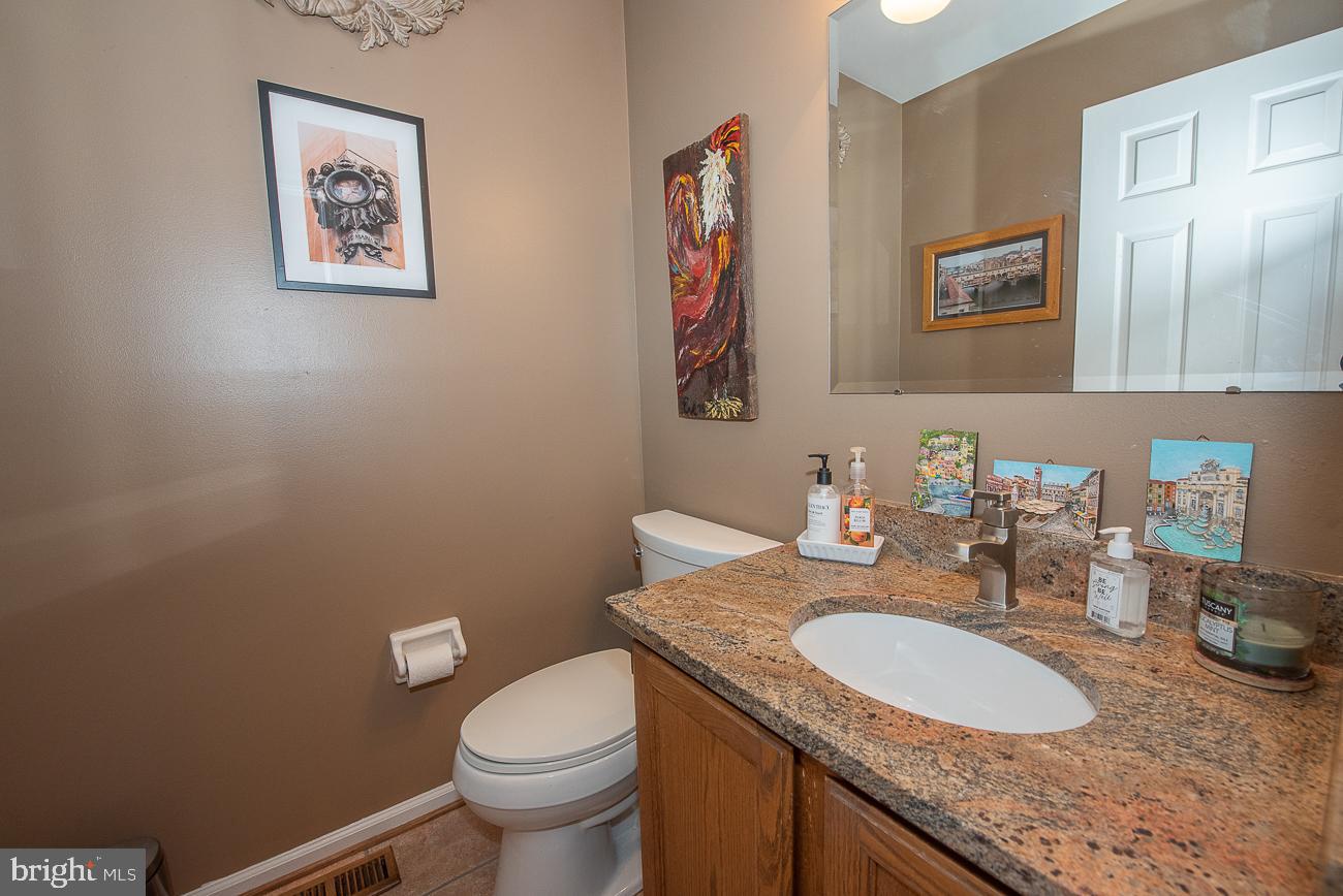 208 Ravenwood Road Exton, PA 19341 - Photo 28 of 77 Gallery Image 28