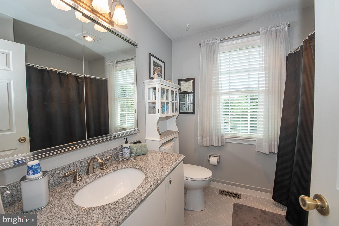 208 Ravenwood Road Exton, PA 19341 - Photo 44 of 77 Gallery Image 44