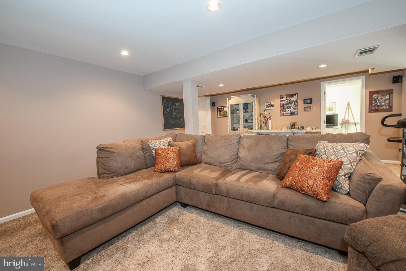 208 Ravenwood Road Exton, PA 19341 - Photo 56 of 77 Gallery Image 56