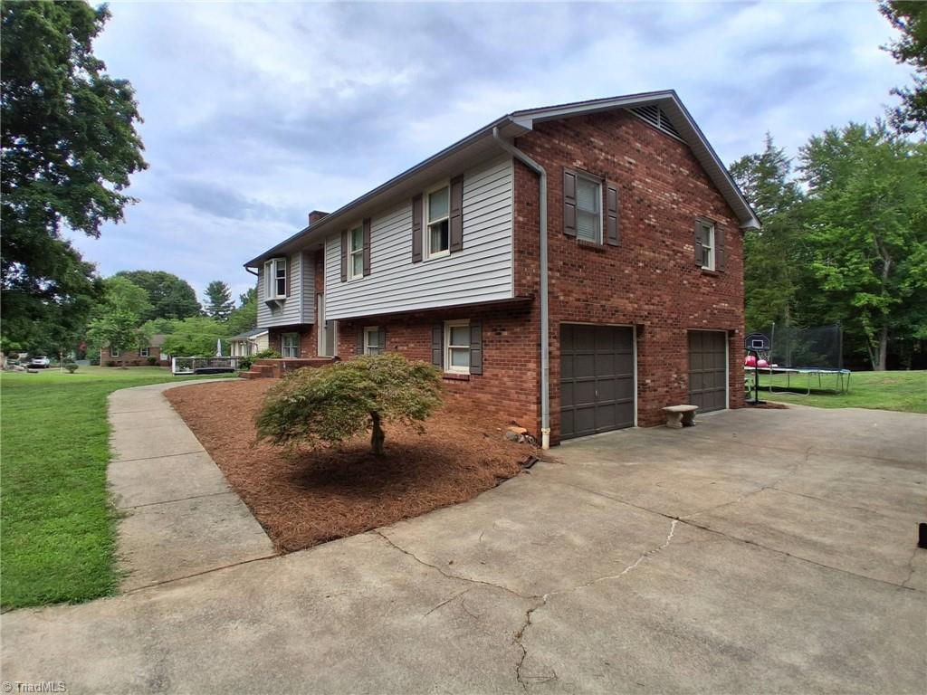 1492 Cedar Fork Road Clemmons, NC 27012 - Photo 2 of 44