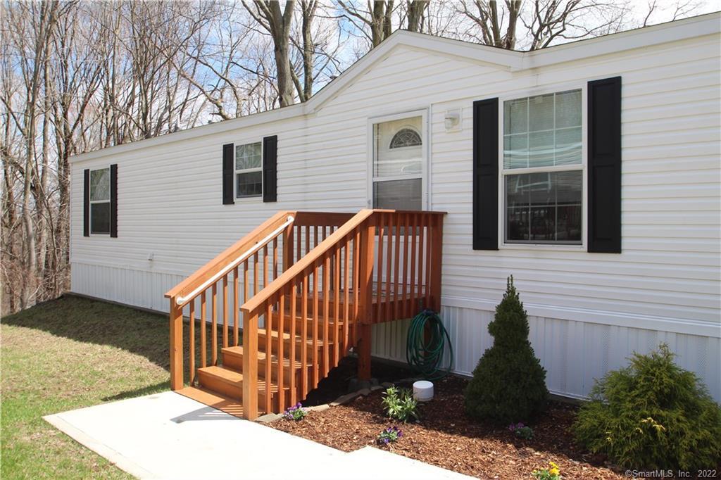76 Mountainview Road East Hampton, CT 06424 - Photo 1 of 1 Gallery Image 1