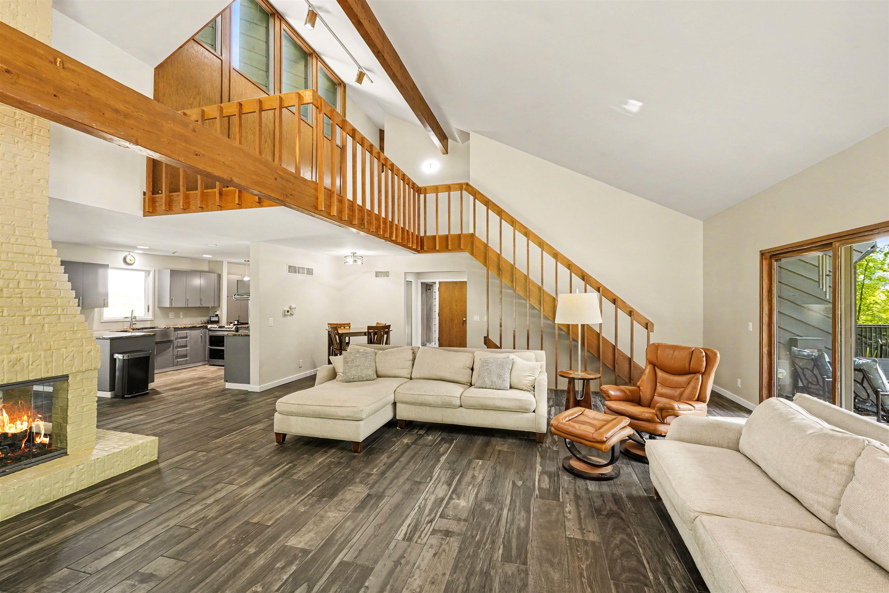 5143 Green Meadows Road Grand Blanc, MI 48439 - Photo 4 of 53