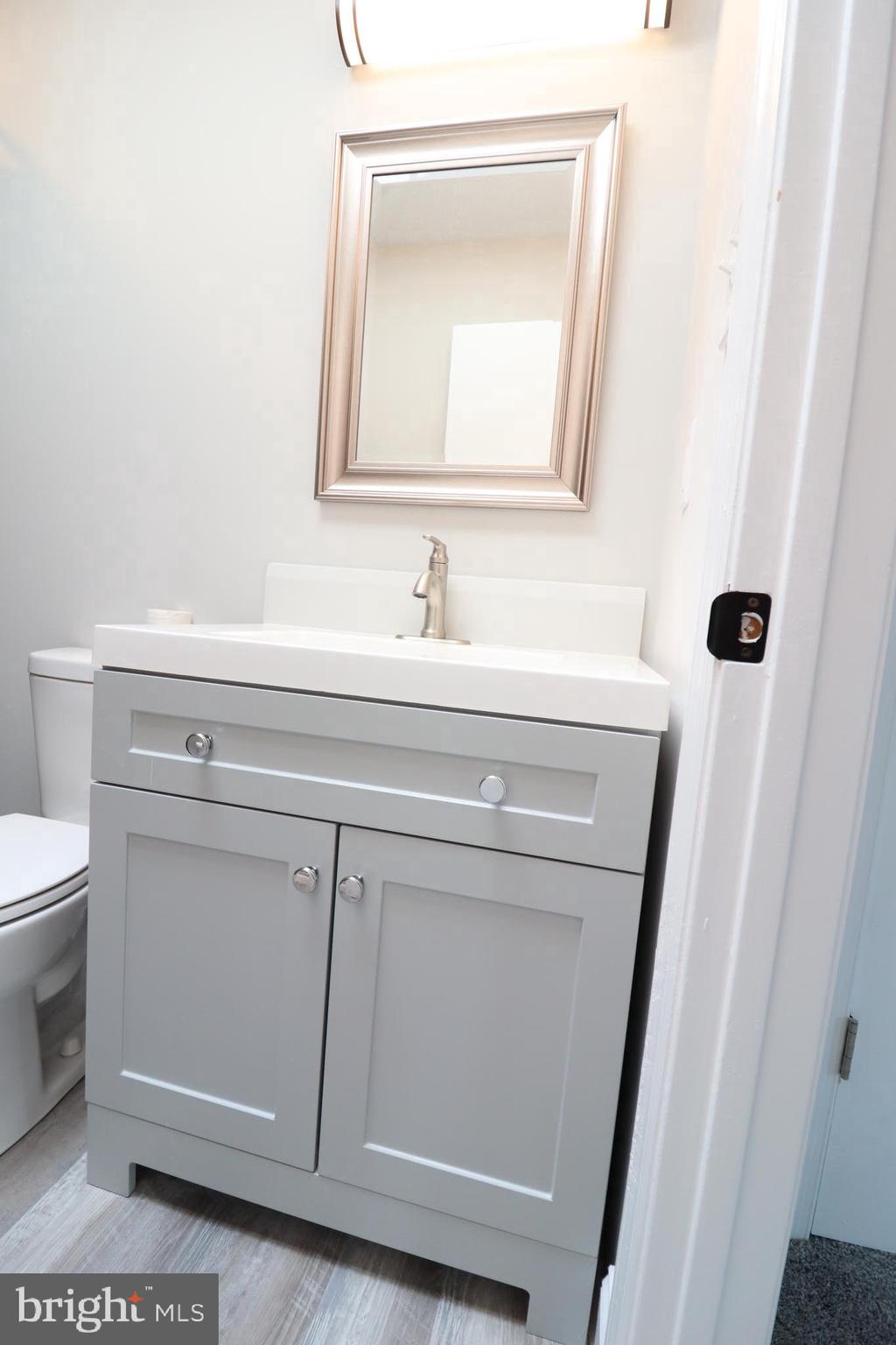 4 Avenal Road Baltimore, MD 21221 - Photo 28 of 45