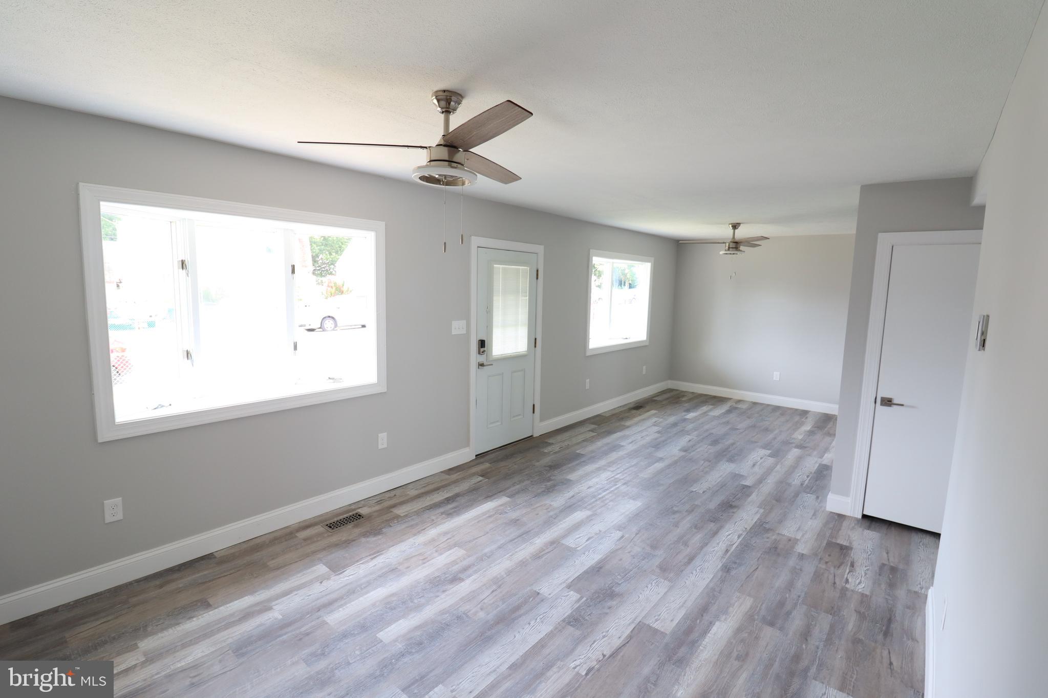4 Avenal Road Baltimore, MD 21221 - Photo 4 of 45