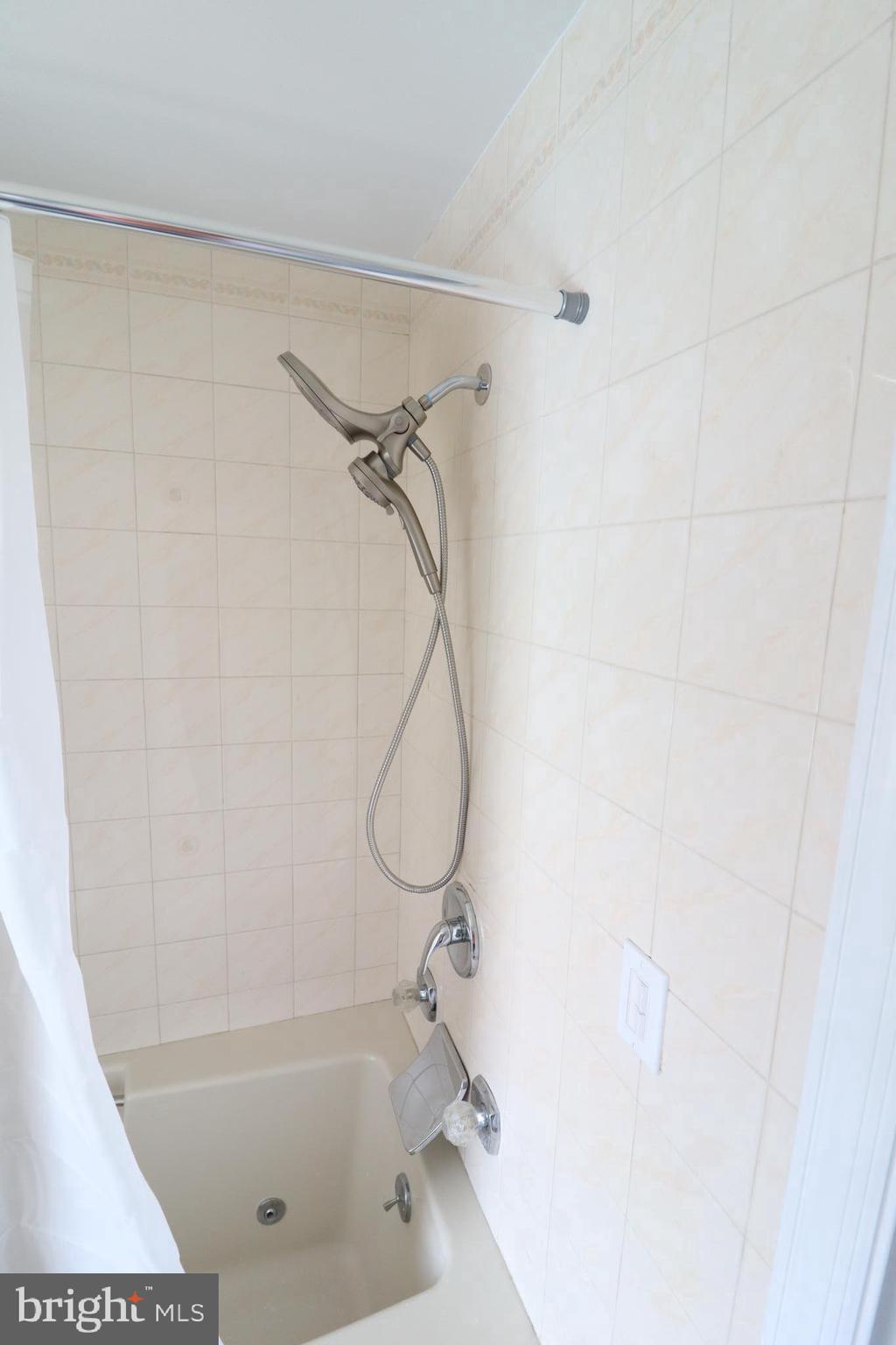 4 Avenal Road Baltimore, MD 21221 - Photo 33 of 45