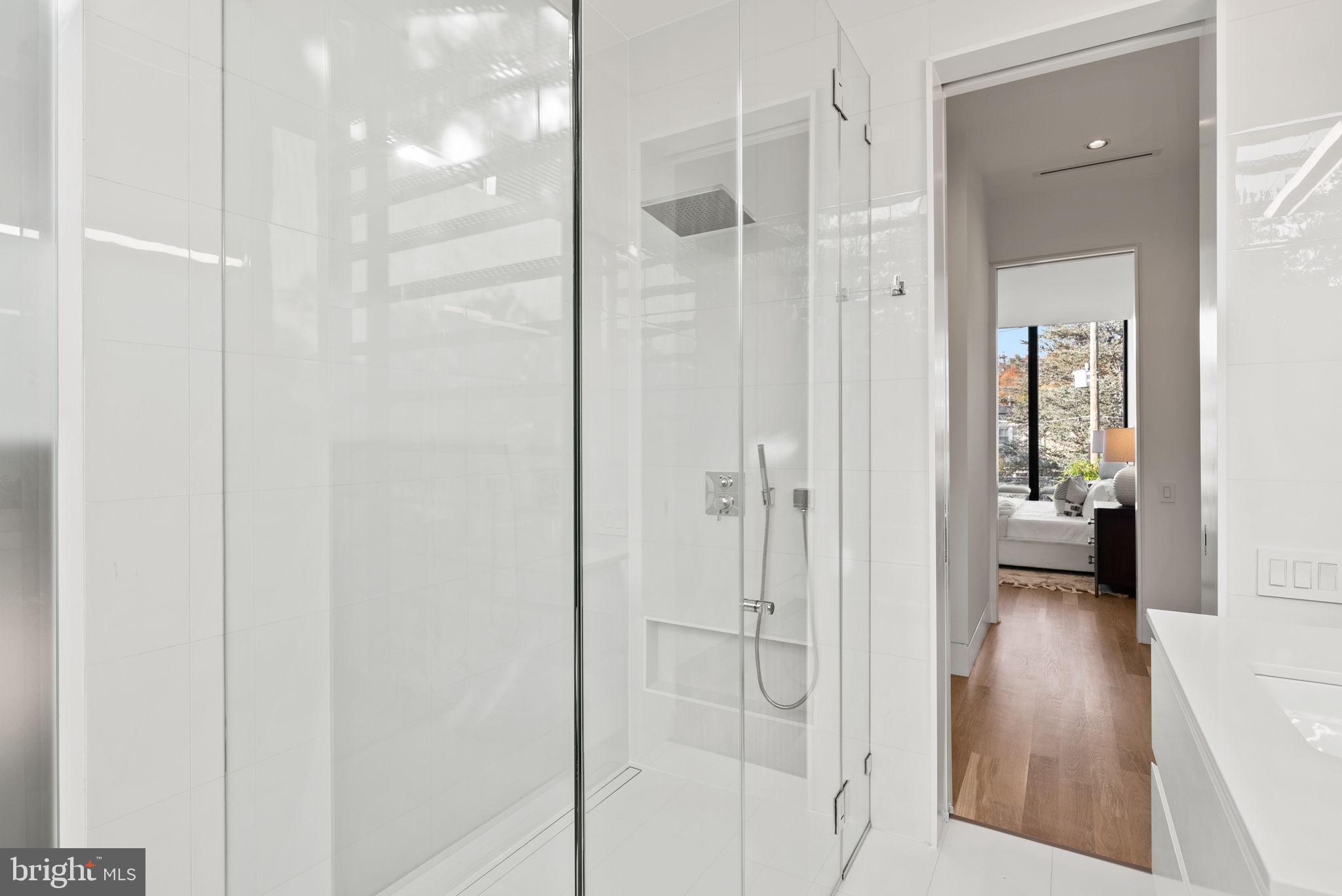 3623 R Street Northwest Washington, DC 20007 - Photo 17 of 87