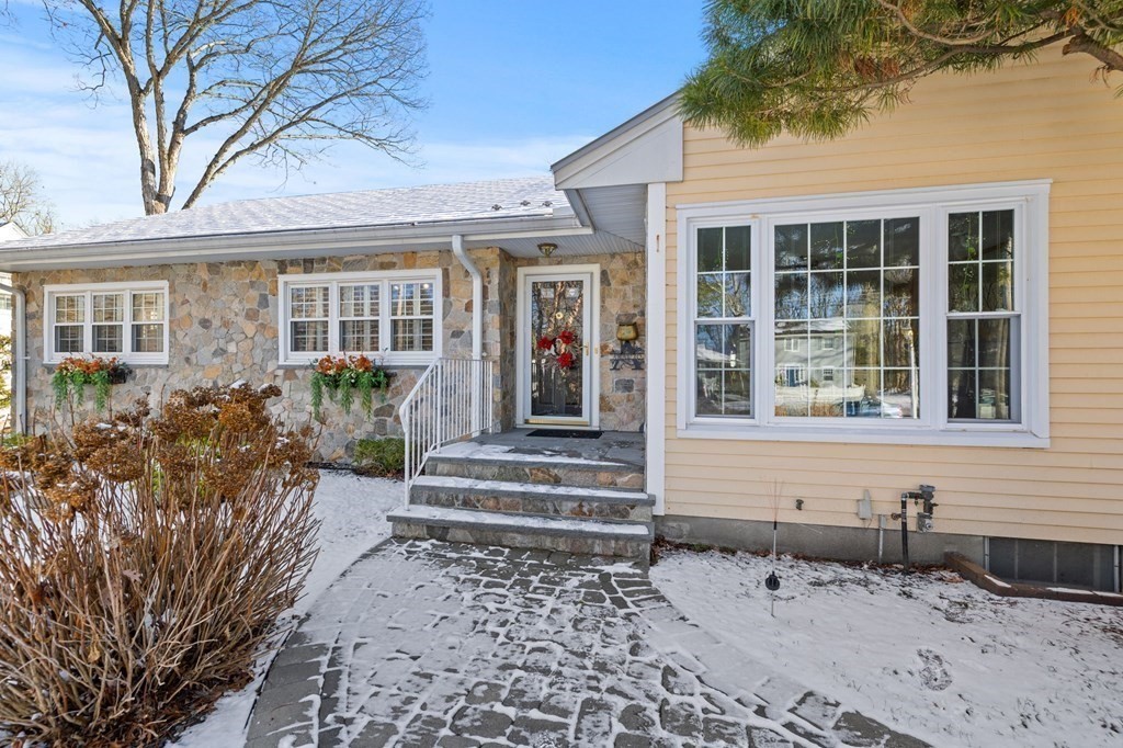 60 Old Post Road East Walpole, MA 02032 - Photo 2 of 41 Gallery Image 2