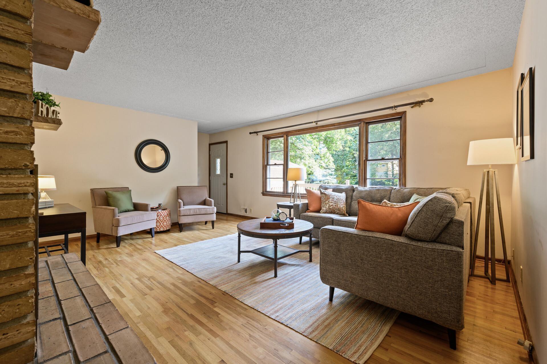 14535 Spring Lake Road Minnetonka, MN 55345 - Photo 2 of 54