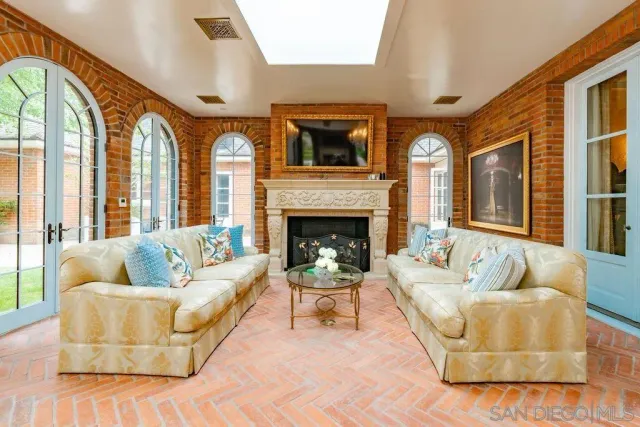 $75,000 | 7007 Country Club Drive, La Jolla, CA 92037