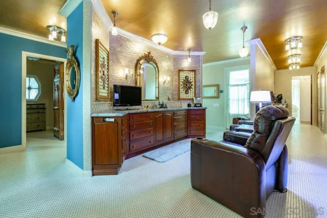 $75,000 | 7007 Country Club Drive, La Jolla, CA 92037