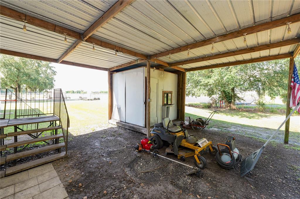 3003 Gerald Hall Road Plant City, FL 33566 - Photo 36 of 39 Gallery Image 36