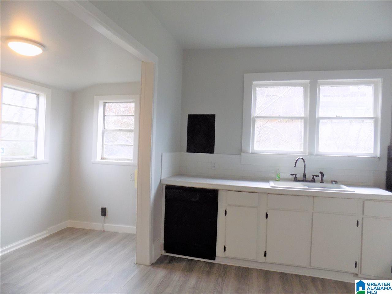 110 56th Street Fairfield, AL 35064 - Photo 5 of 11