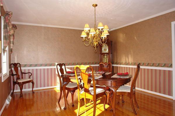 4648 Rte 1094 Roanoke, VA 24012 - Photo 13 of 40 Dining Room2