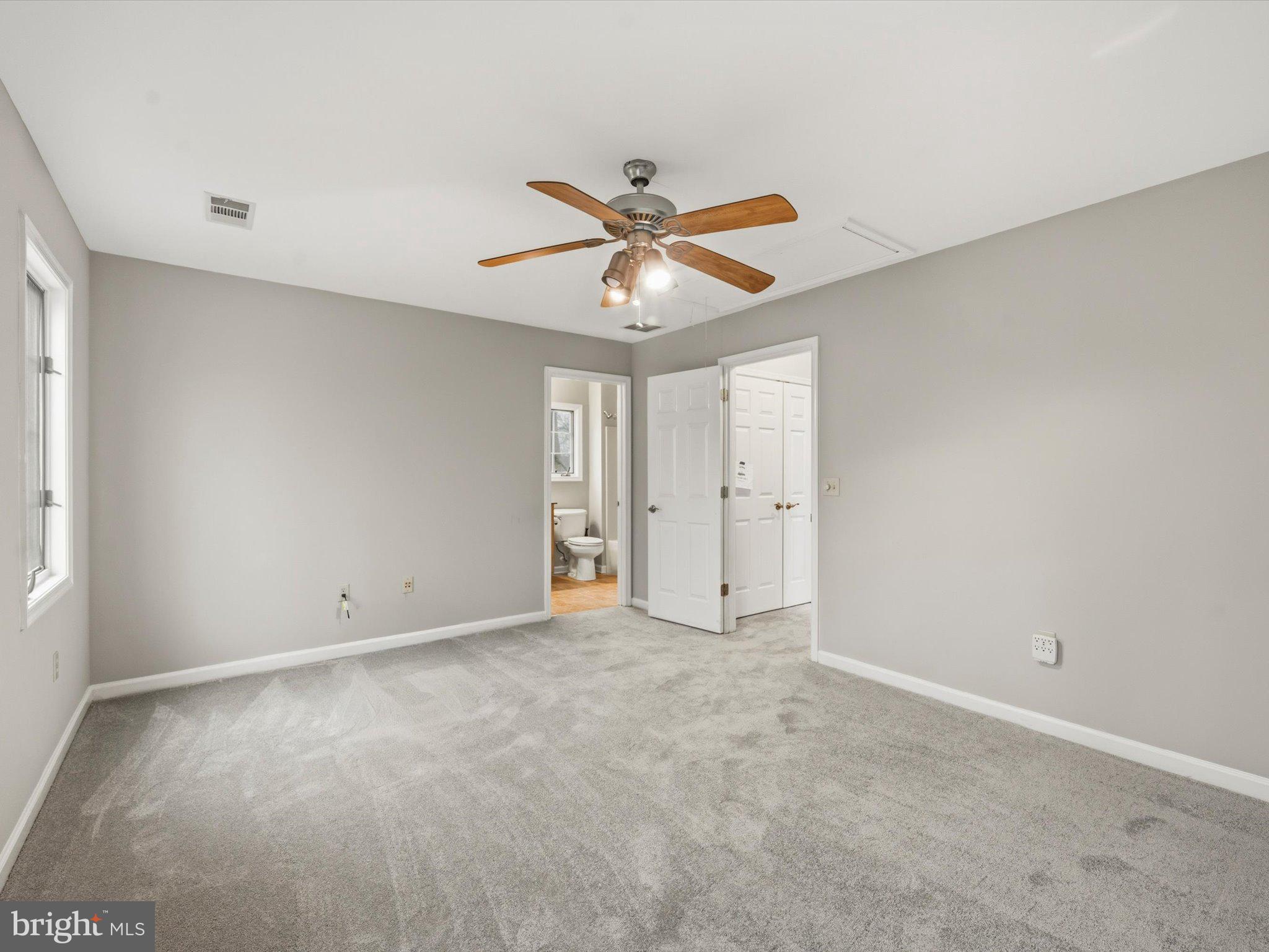 63 Hackberry Circle Shepherdstown, WV 25443 - Photo 27 of 55 En suite Primary 1