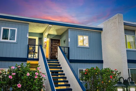 a front view of house with yard