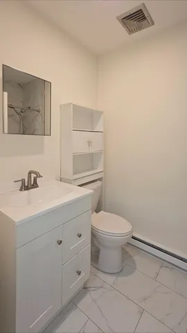 $2,350 | 8 Wall Street, Unit 1, Foxboro, MA 02035