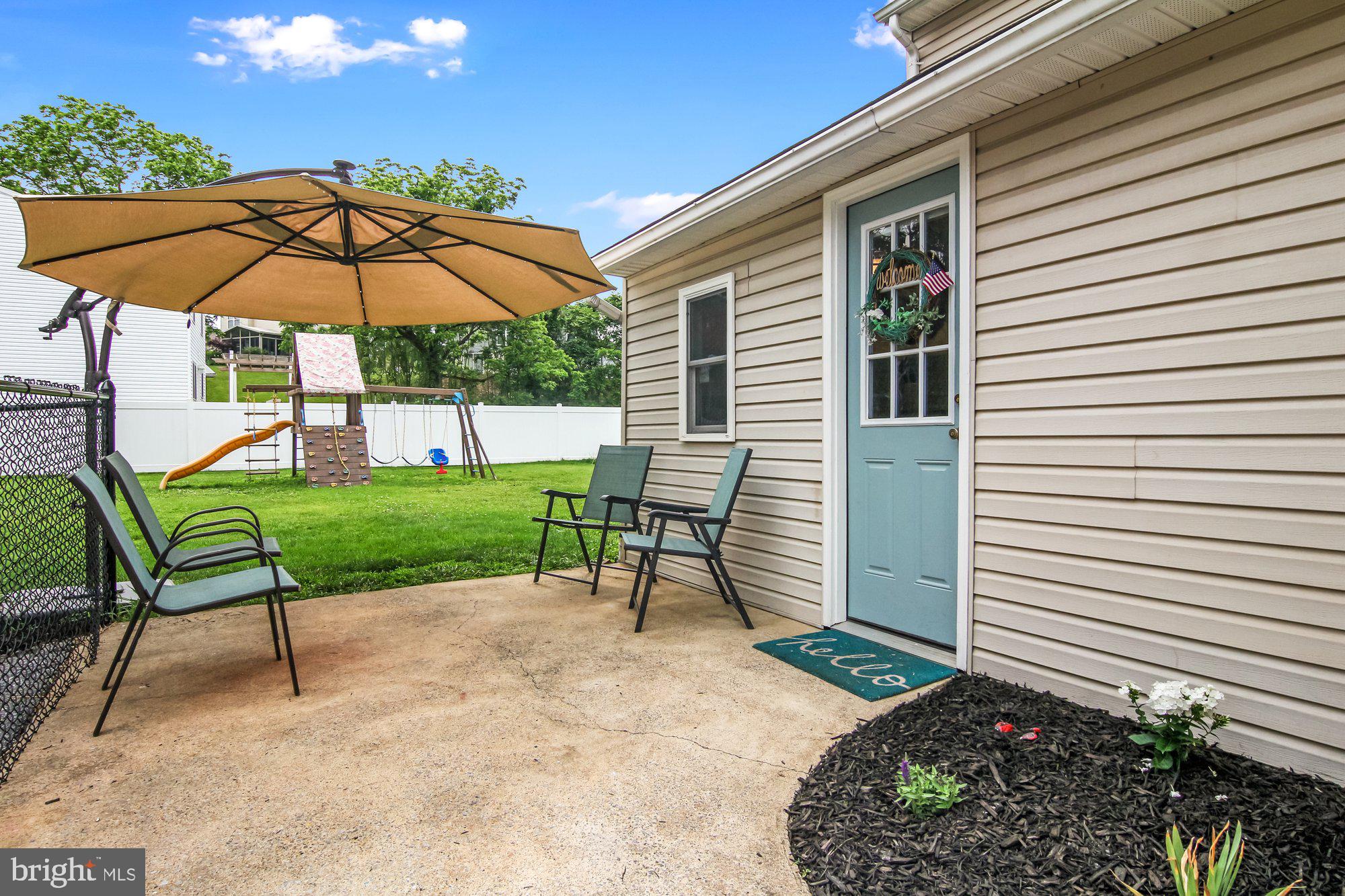 208 Pleasant View Road Hummelstown, PA 17036 - Photo 3 of 28 Gallery Image 3