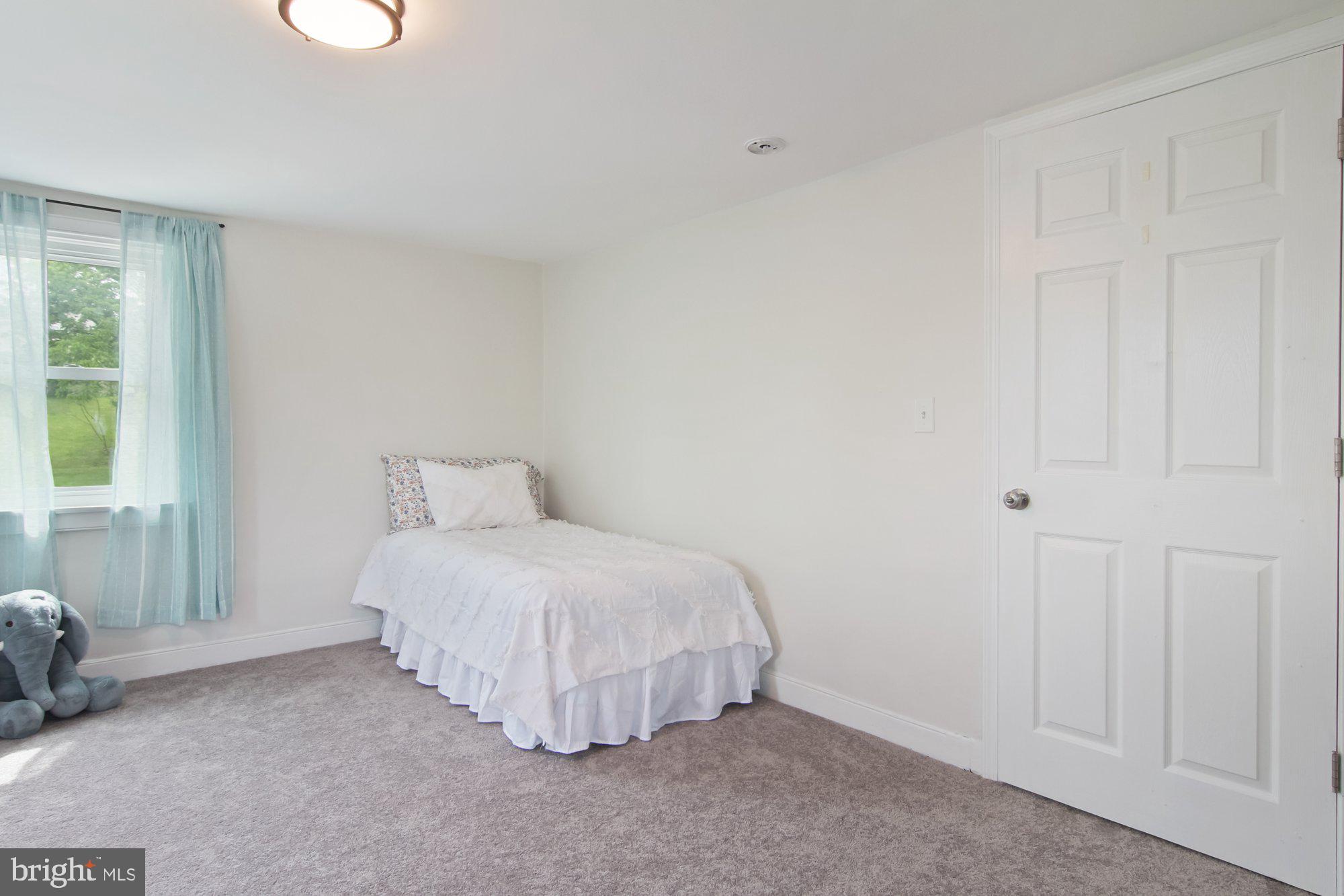 208 Pleasant View Road Hummelstown, PA 17036 - Photo 25 of 28 Gallery Image 25