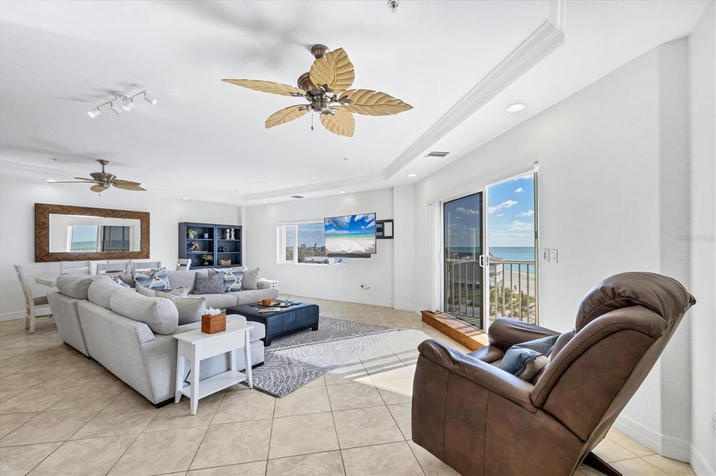 2770 North Beach Road, Unit 303 Englewood, FL 34223 - Photo 4 of 47 a living room with furniture