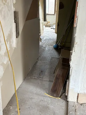 $62,000 | 619 West Michigan Avenue, Battle Creek, MI 49037