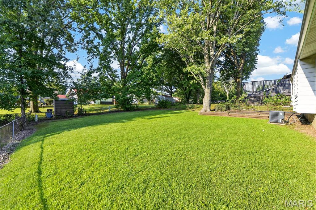 2182 Rountree Drive St. Louis, MO 63136 - Photo 27 of 30 Gallery Image 27