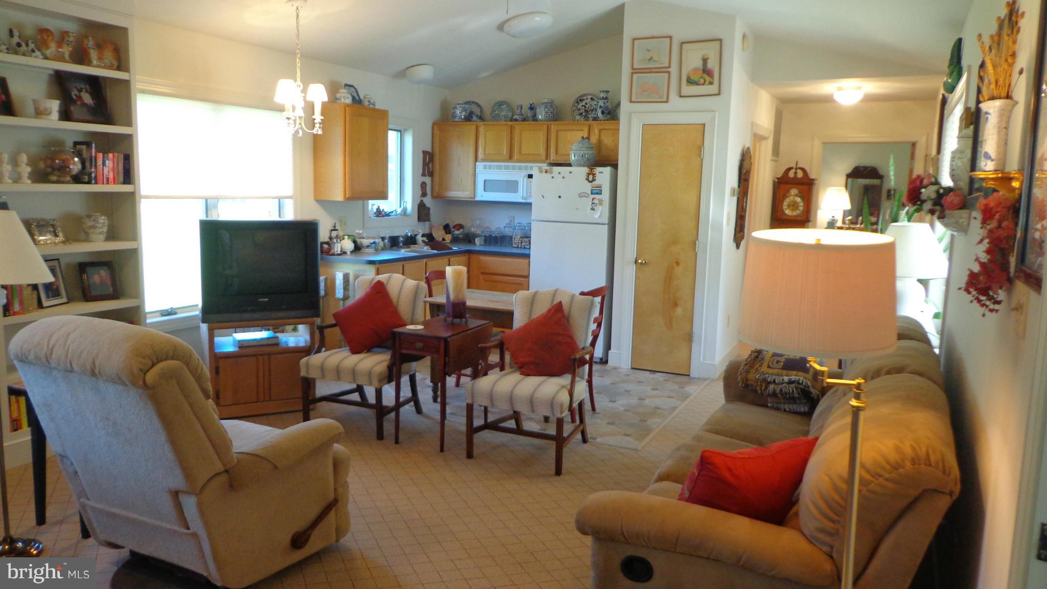 21209 Cedar Grove Road Culpeper, VA 22701 - Photo 12 of 25 Family Room